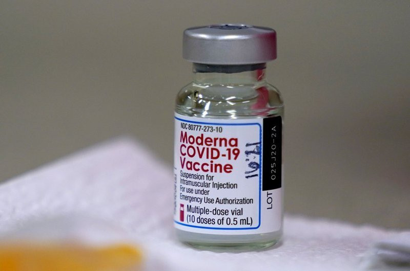 Quy định mới về liều mũi vaccine Moderna thứ 3
